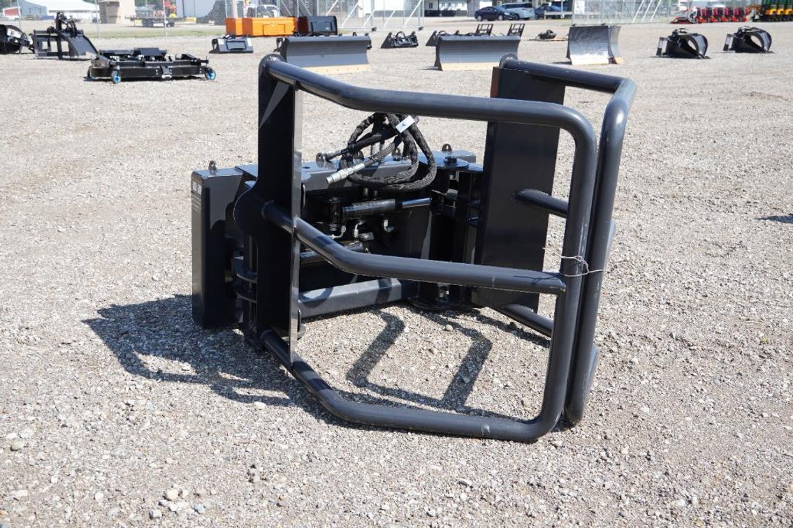 Unused Wolverine BSH-12-75D Skid Steer Bale Squeeze - Middlefield, OH
