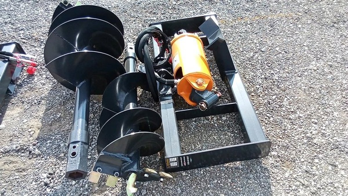 Unused Wolverine ADB-13-1218R Skid Steer Auger Drive & Bit - Middlefield, OH