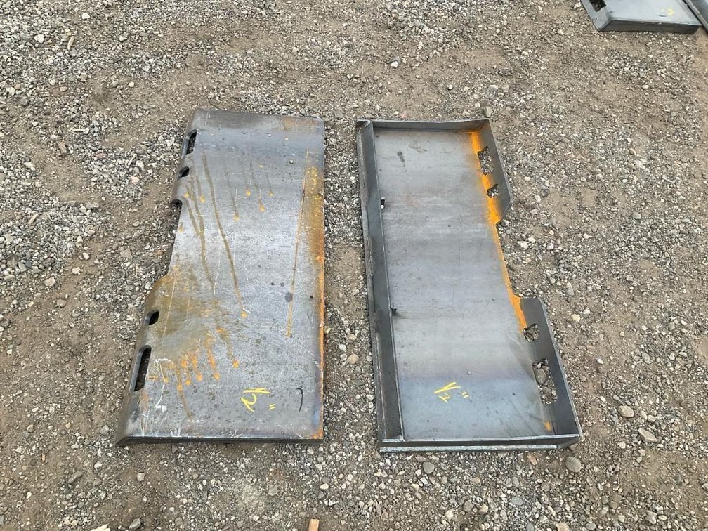 QMP2-16-12T 1/2" Thick Quick Tach Cut Out Mount Plates - Middlefield, OH