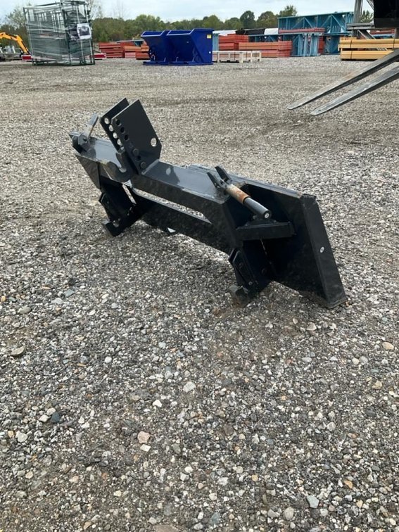 Unused Wolverine PT-16-02C 3 Point Quick Tach - Middlefield, OH