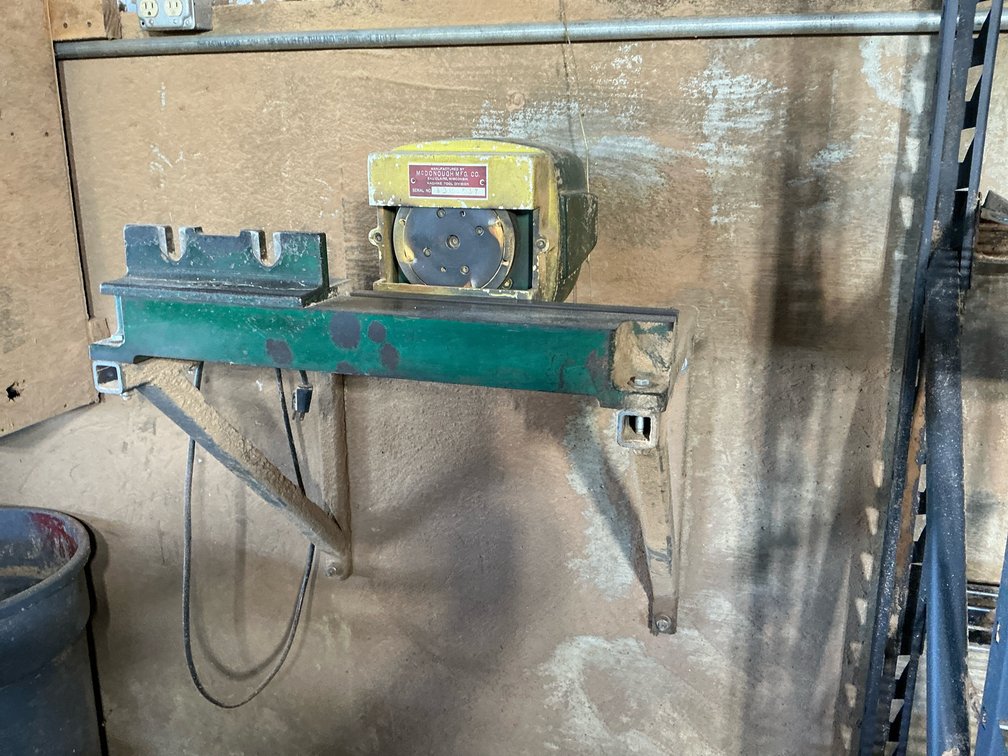 McDonough Mfg. Co. Wall-Mounted Guide-Block  Grinder