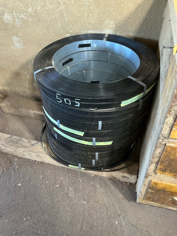 (9)Coils of Black Steel Strapping