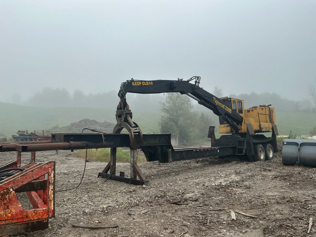 Tigercat 230B Knuckleboom Loader