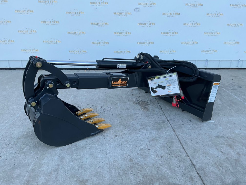 Unused LandHonor Big Arm Skid Steer Backhoe Attachment - Middlebury, Indiana