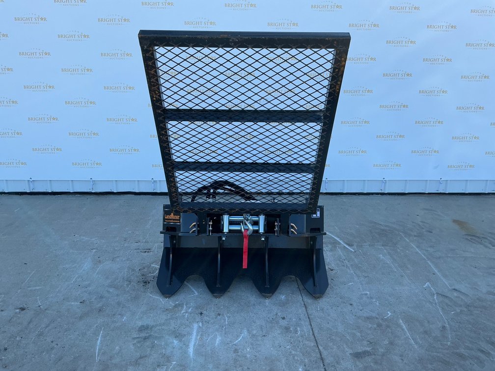 Unused Landhonor Skid Steer 15000Lb Hydraulic Winch - Middlebury, Indiana