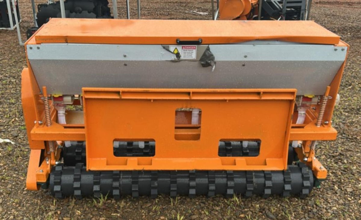 Unused Landhonor Seeder for Tractor and Skid Steer - Middlebury, Indiana