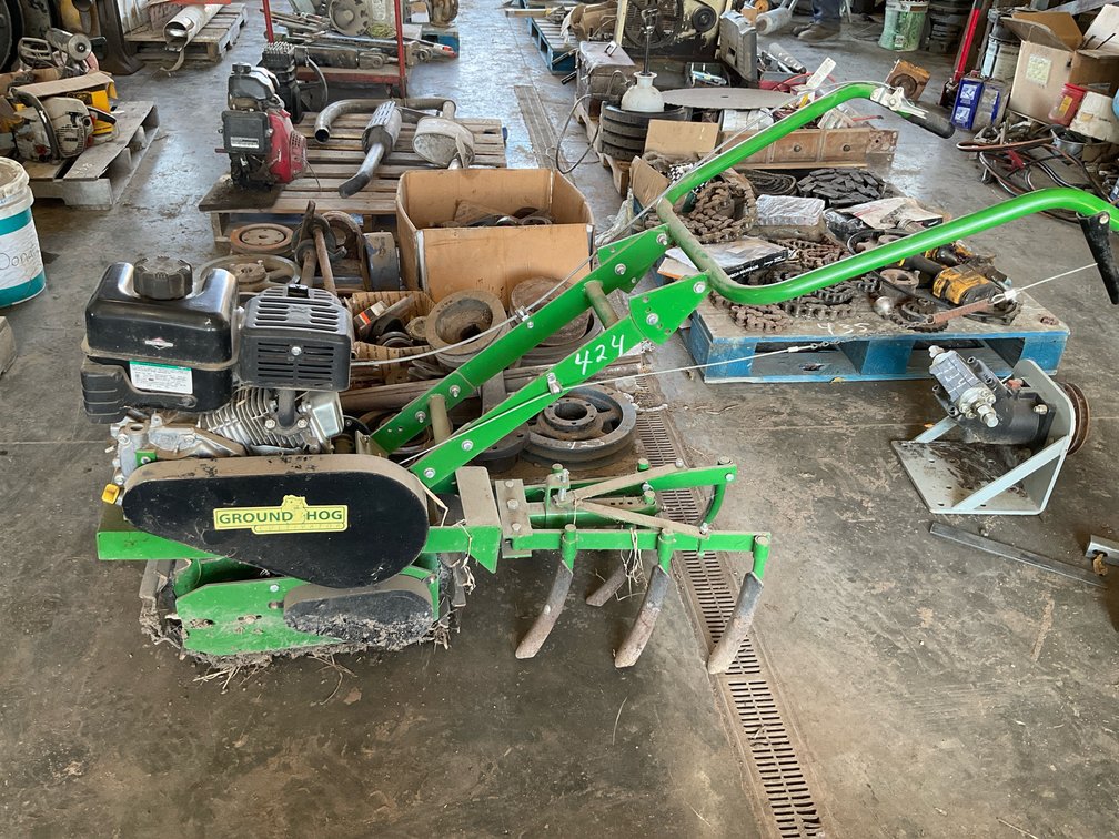 Ground Hog Walk-Behind Cultivator with Briggs & Stratton 208cc Engine