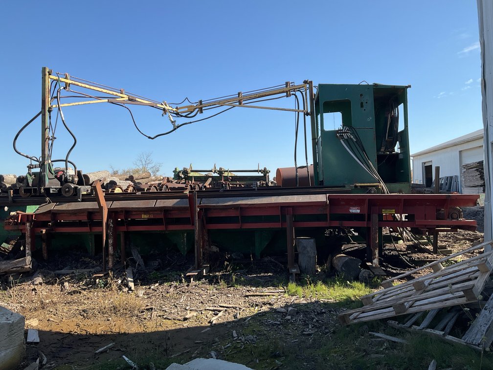 Mellott Brothers Inc. Log Trough