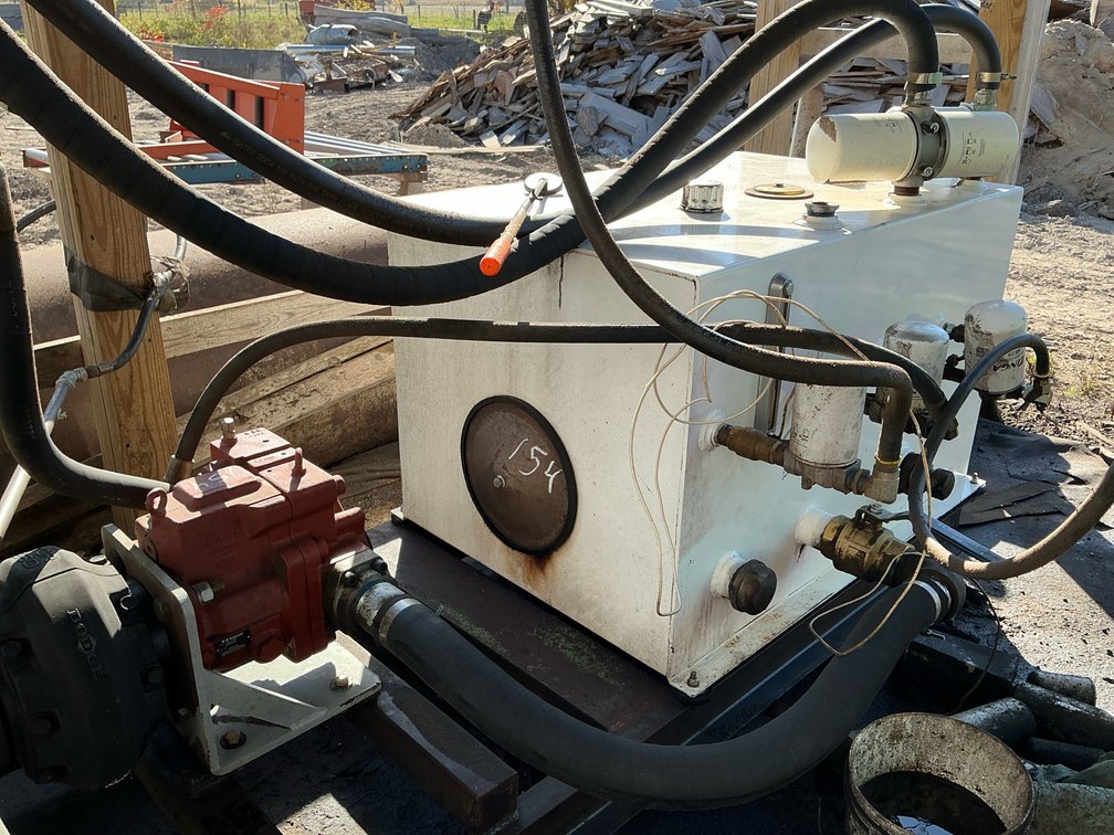 Kawasaki K3VL140 Hydraulic Pump Unit