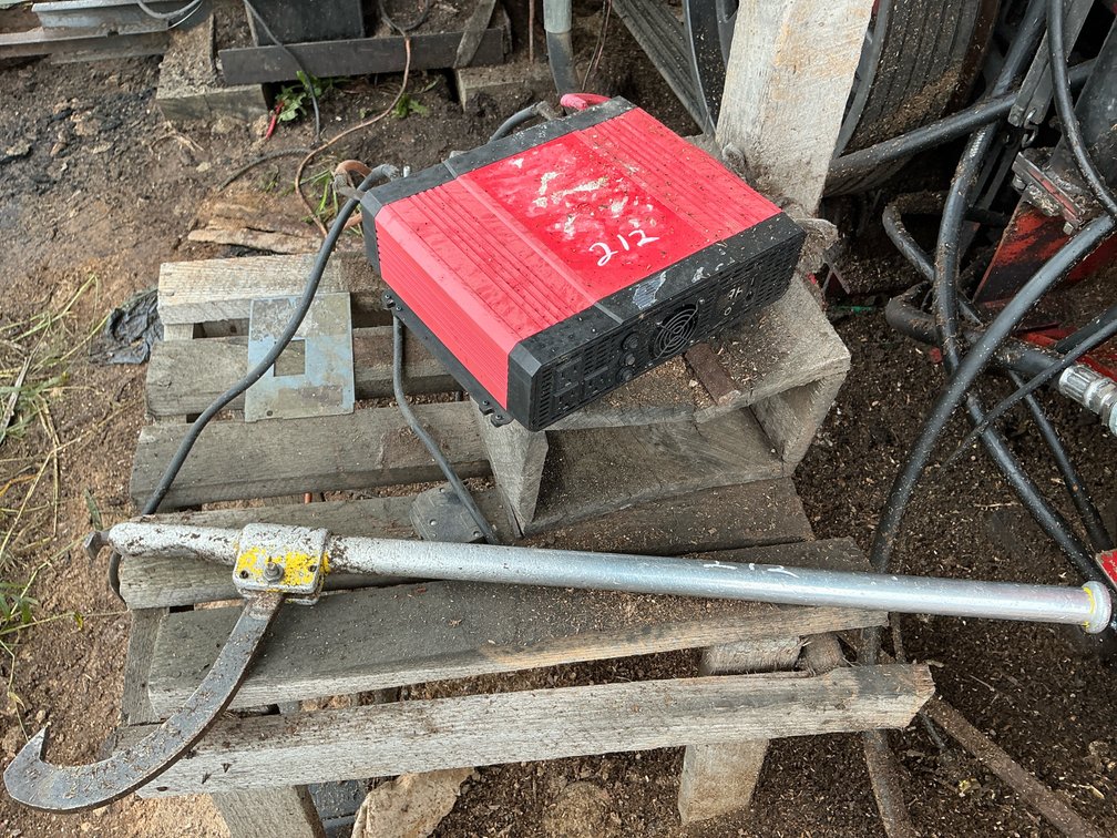 Power Inverter and Cant Hook