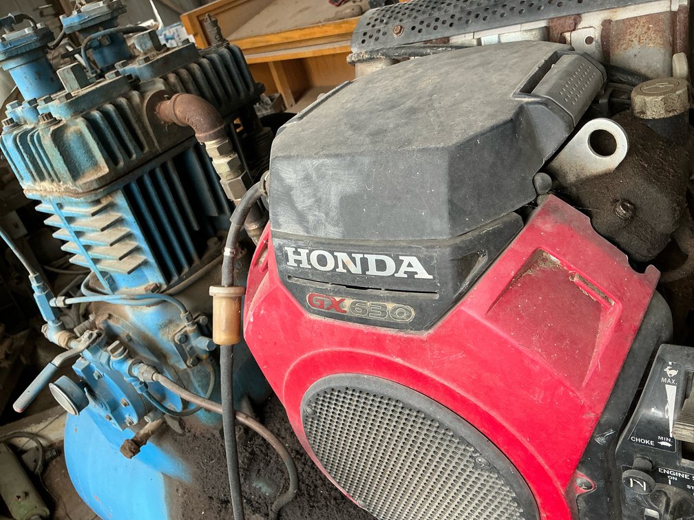 Quincy Compressor Model 325 Horizontal Air Compressor with Honda GX630 Gas Engine