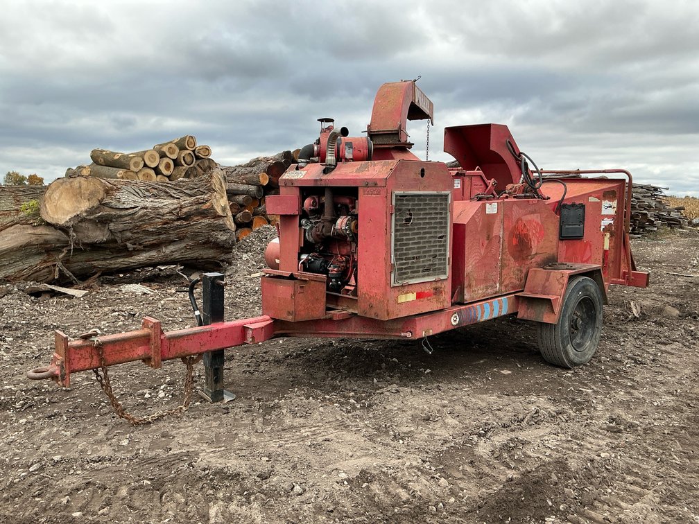 Morbark 2400 Towable Wood Chipper