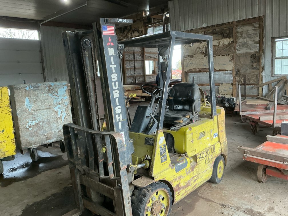 Mitsubishi FGC20 4,000 lb. LP Forklift