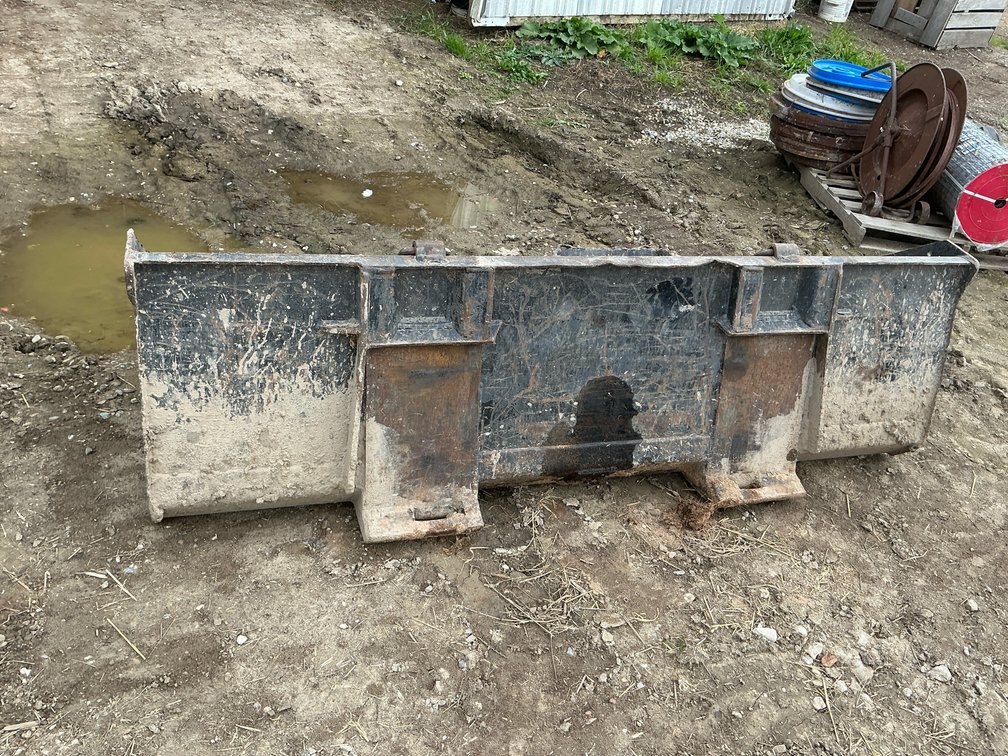 Skid Steer Loader Bucket Attachment