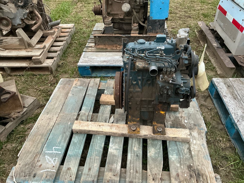 Kubota 3-Cylinder Diesel Engine