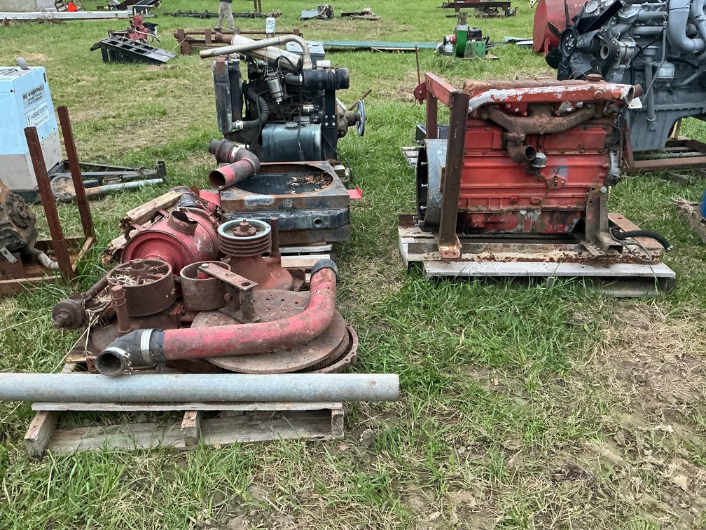 CNH Inline 6-Cylinder Diesel Power Unit with Radiator and Components