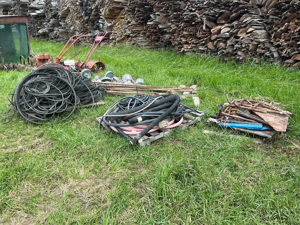 Rubber V-Belts, Hydraulic Hoses, Caster Wheels, Steel Tubing