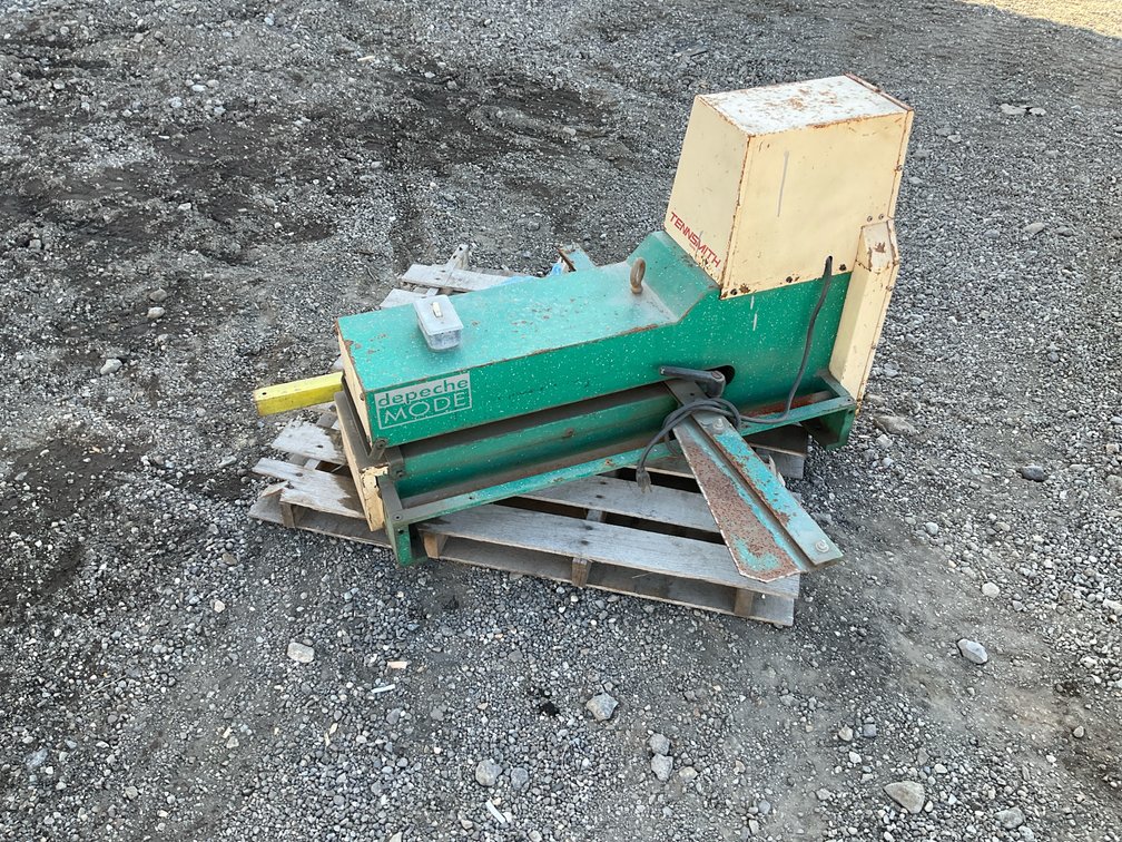 Tennsmith Model S 2416 Sheet Metal Machine