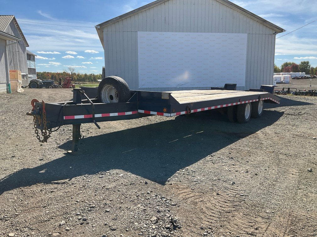 1994 Eager Beaver Equipment Trailer