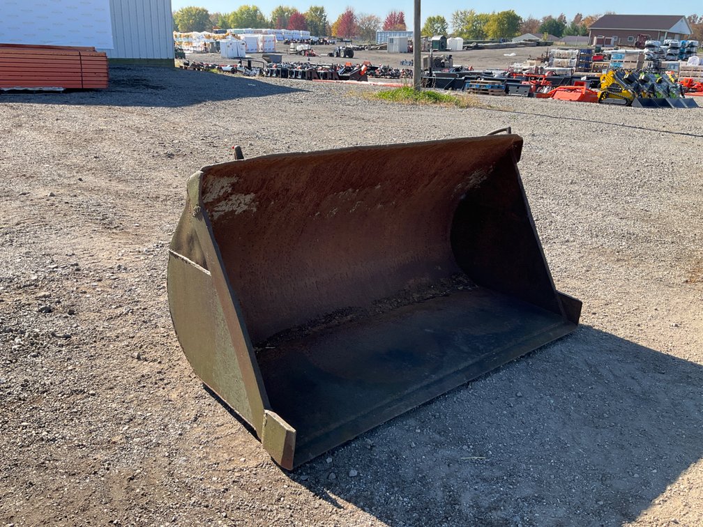 John Deere 450 Crawler Loader Bucket