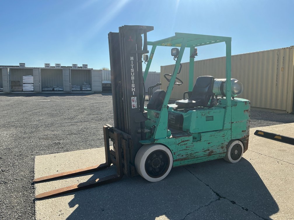 Mitsubishi FGC30 Forklift