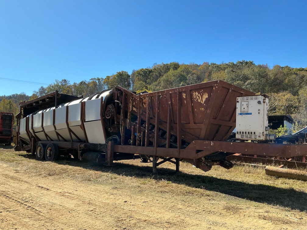 Trailer-Mounted Trommel Die Machine