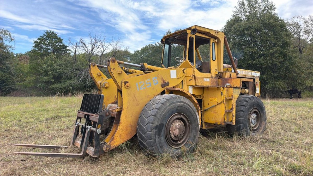 1975 Michigan 125B-C Wheel Loader