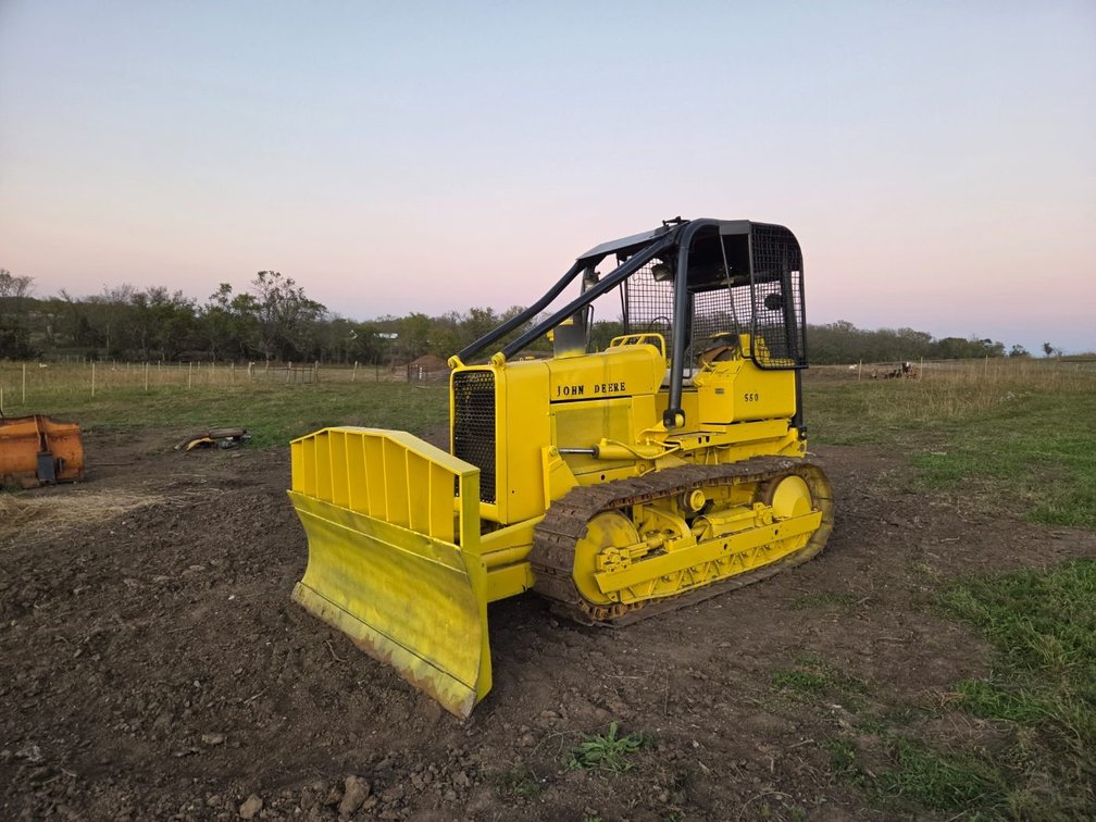 John Deere 550-C Crawler Dozer with Winch