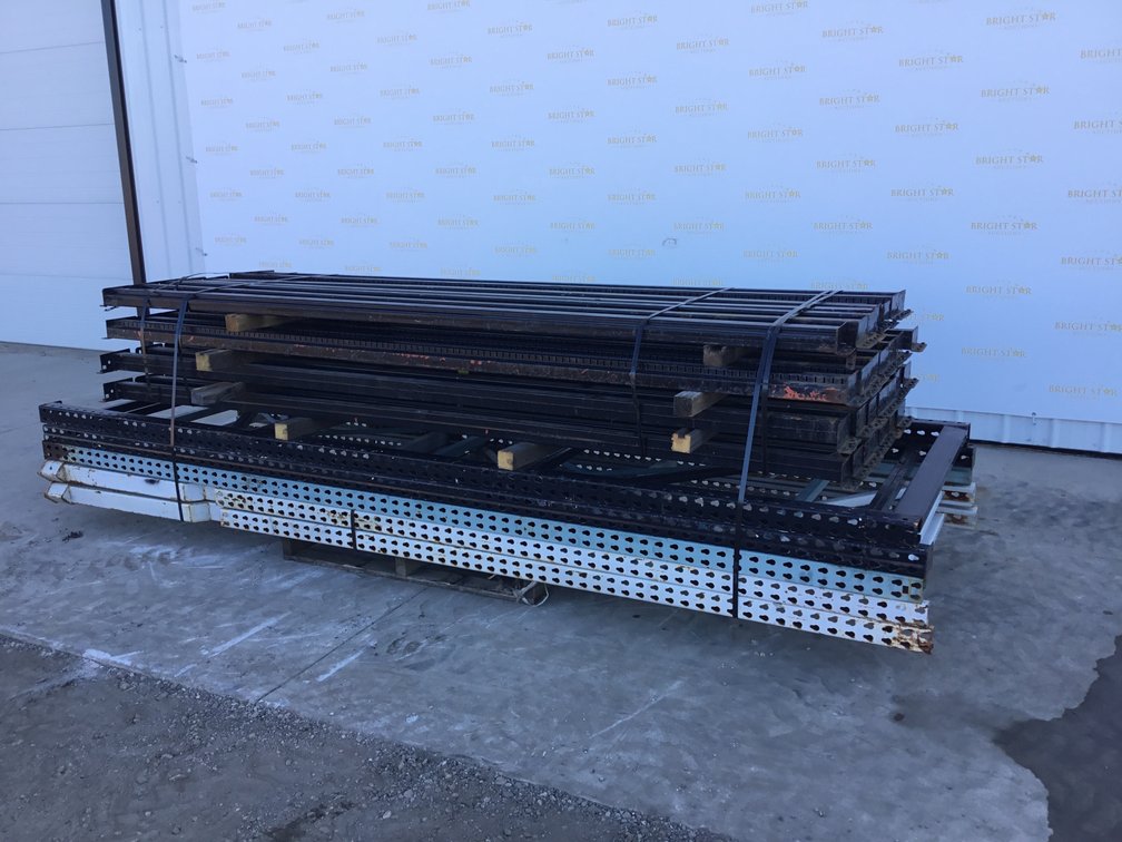 Pallet Racking Upright Frames and Cross Beams