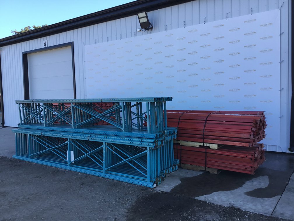 Pallet Racking Upright Frames and Cross Beams