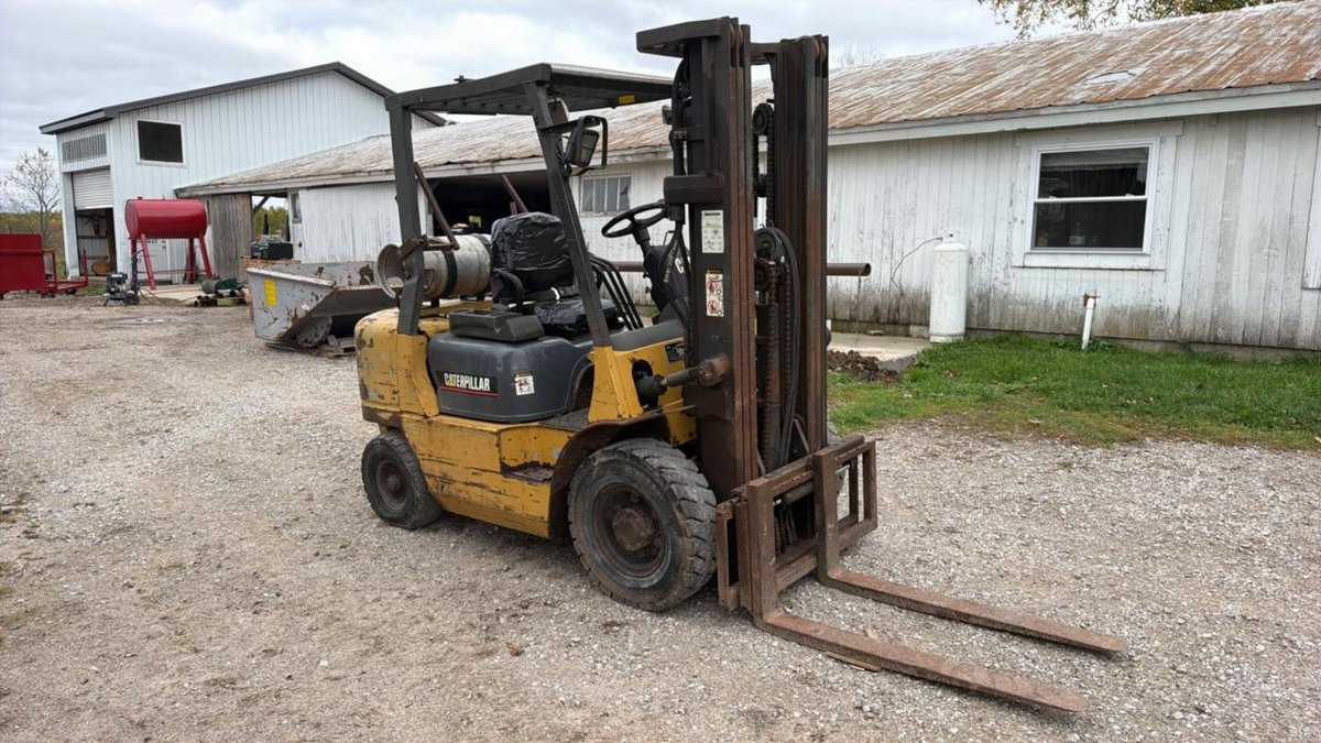 Caterpillar GP25K Forklift  - Tru Cut Hardwoods, Tustin, MI