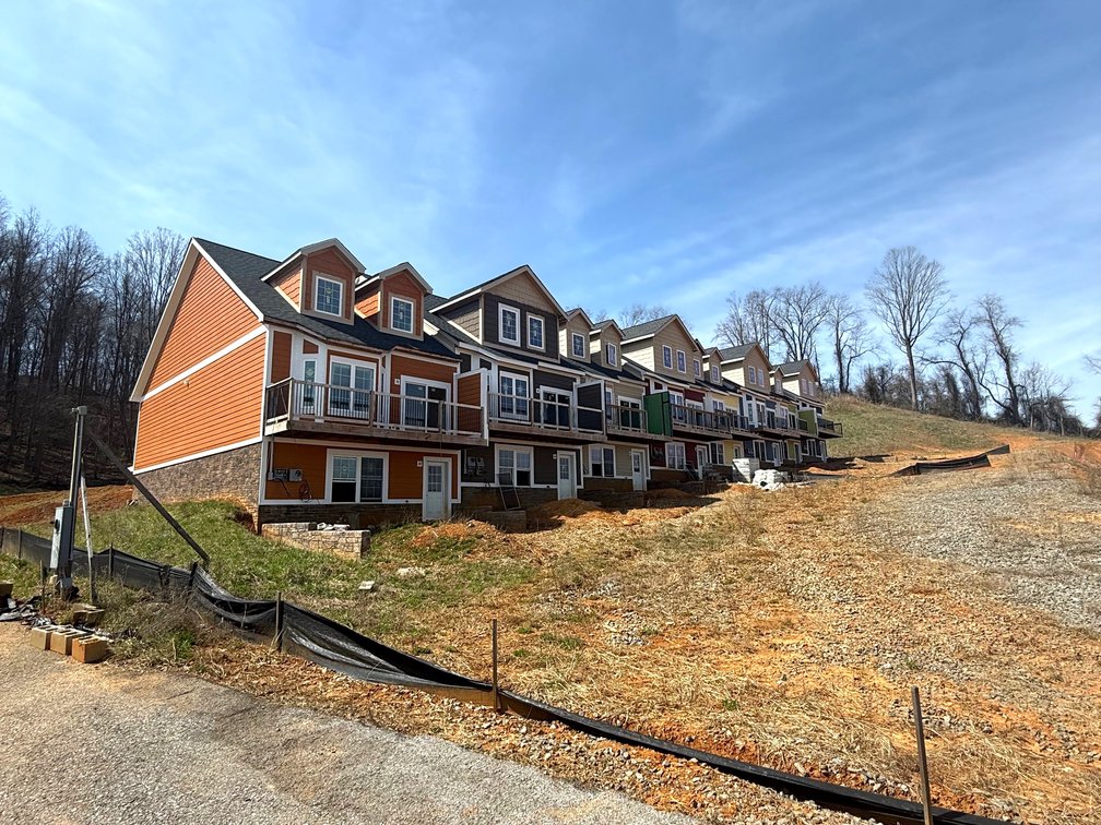 COMING SOON: Foreclosure Auction | 200 Honeysuckle Ln, Bristol, VA 