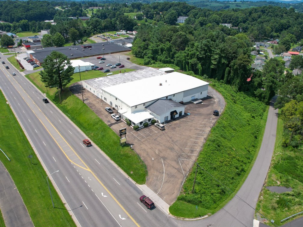 Real Estate Auction | 610 E Stuart Drive, Galax, VA 