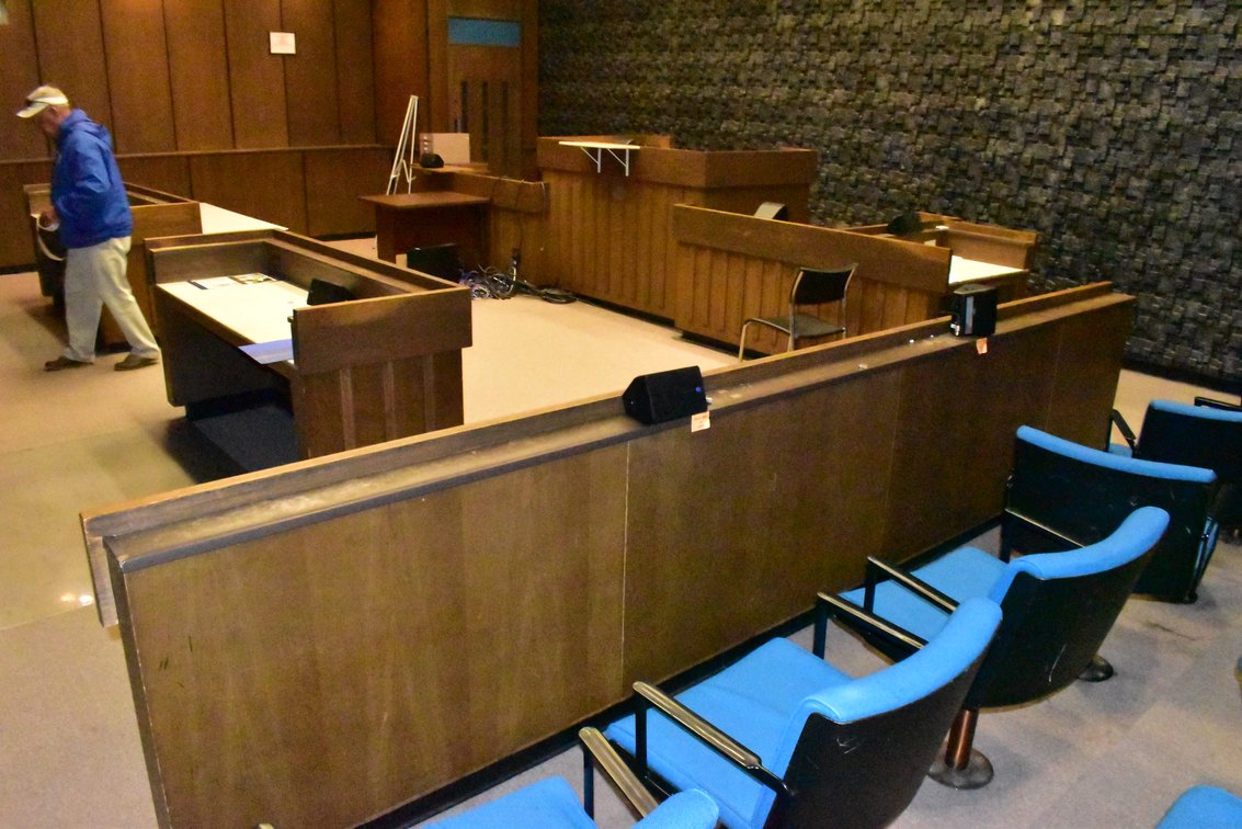 Contents of Courtroom Front