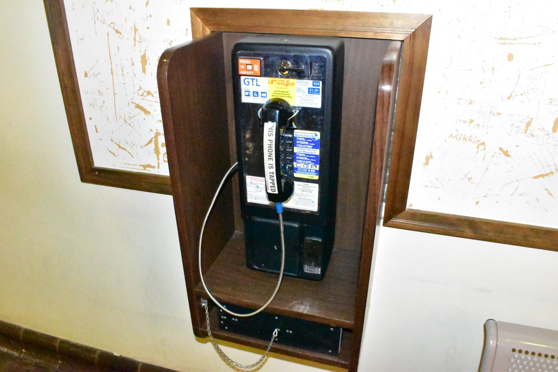 Pay Phone - Payphone
