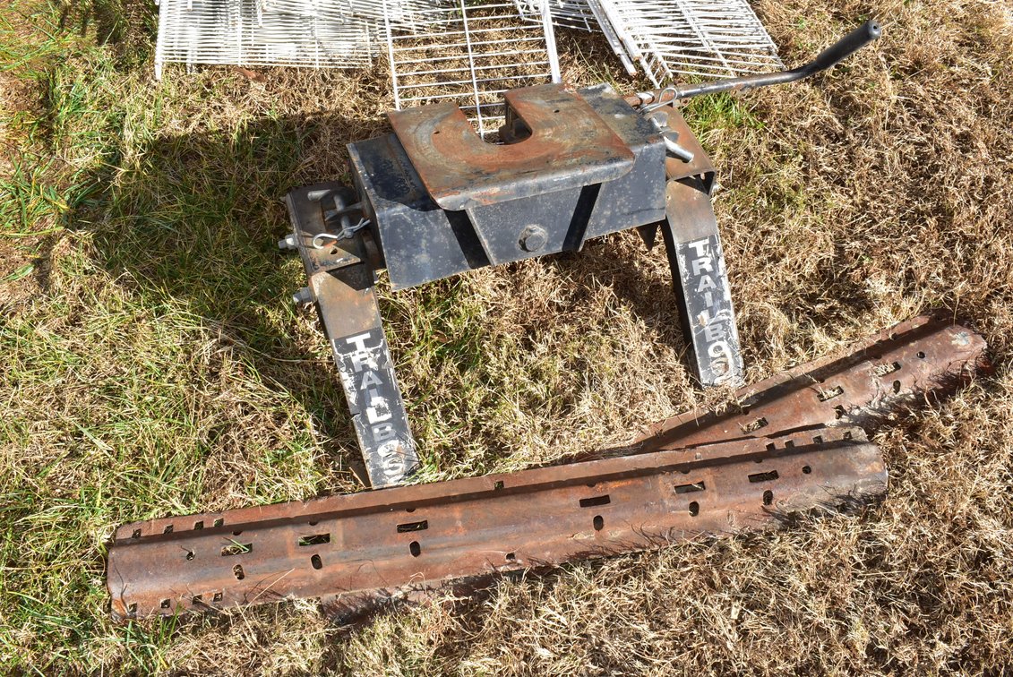 Trailboss Fifth Wheel Hitch
