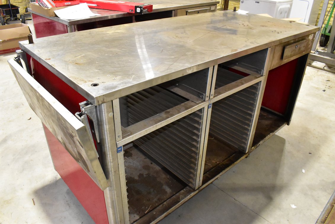 CresCor Food Cabinet