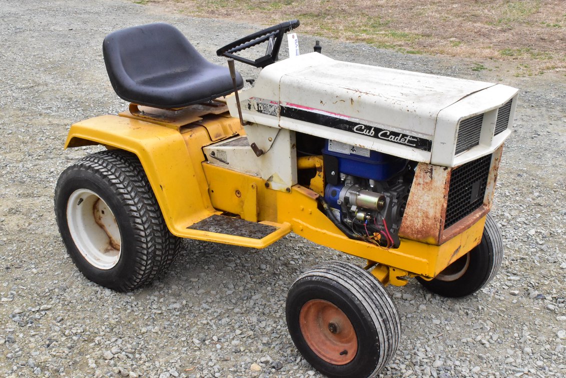 Cub Cadet 129 Hydrostatic Garden Tractor *See Video