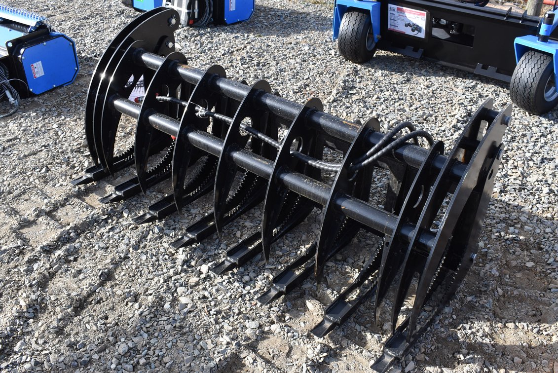 GIYI Skid Steer Grapple Bucket