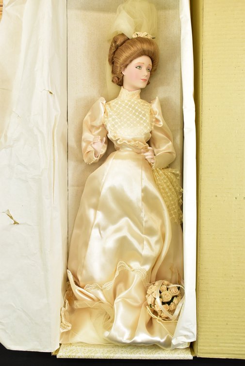 The Gibson Girl Bride Doll