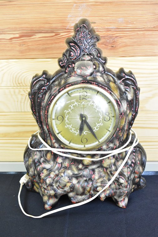 Mantel Clock