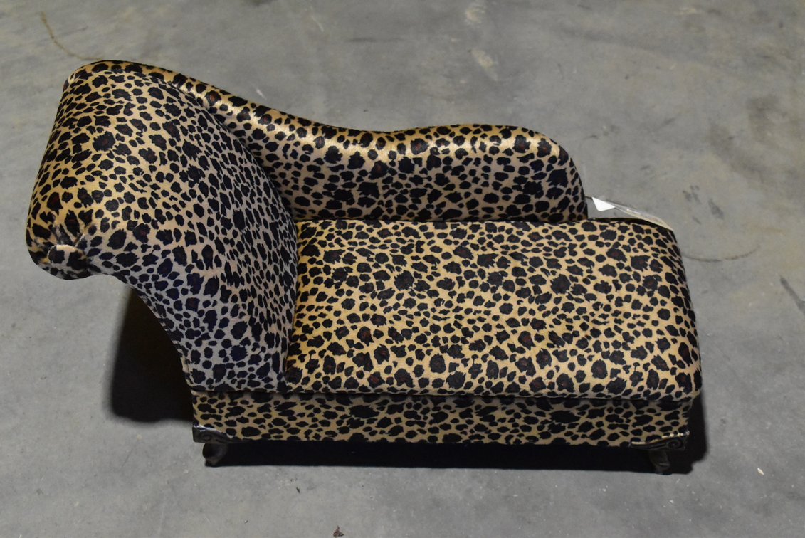 Miniature Chaise Lounge Trinket Box