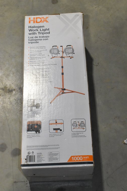 HDX Halogen Work Light w/ Tripod