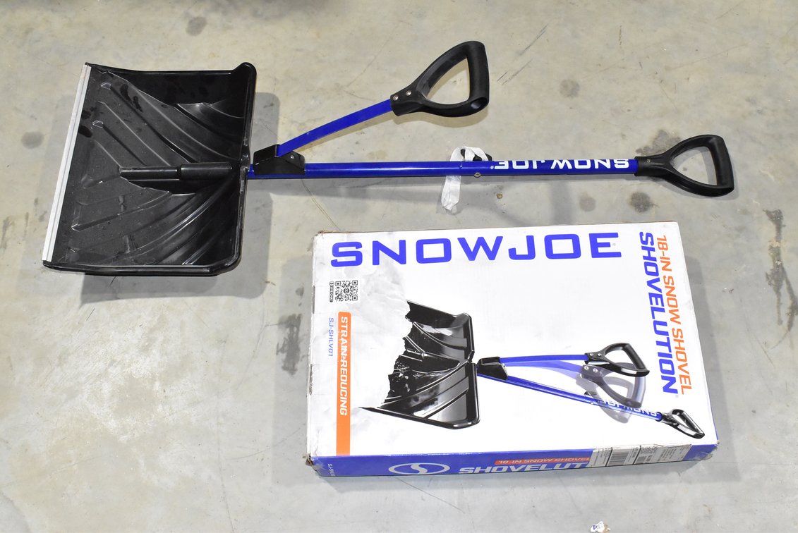 (2) SnowJoe 18” Snow Shovels
