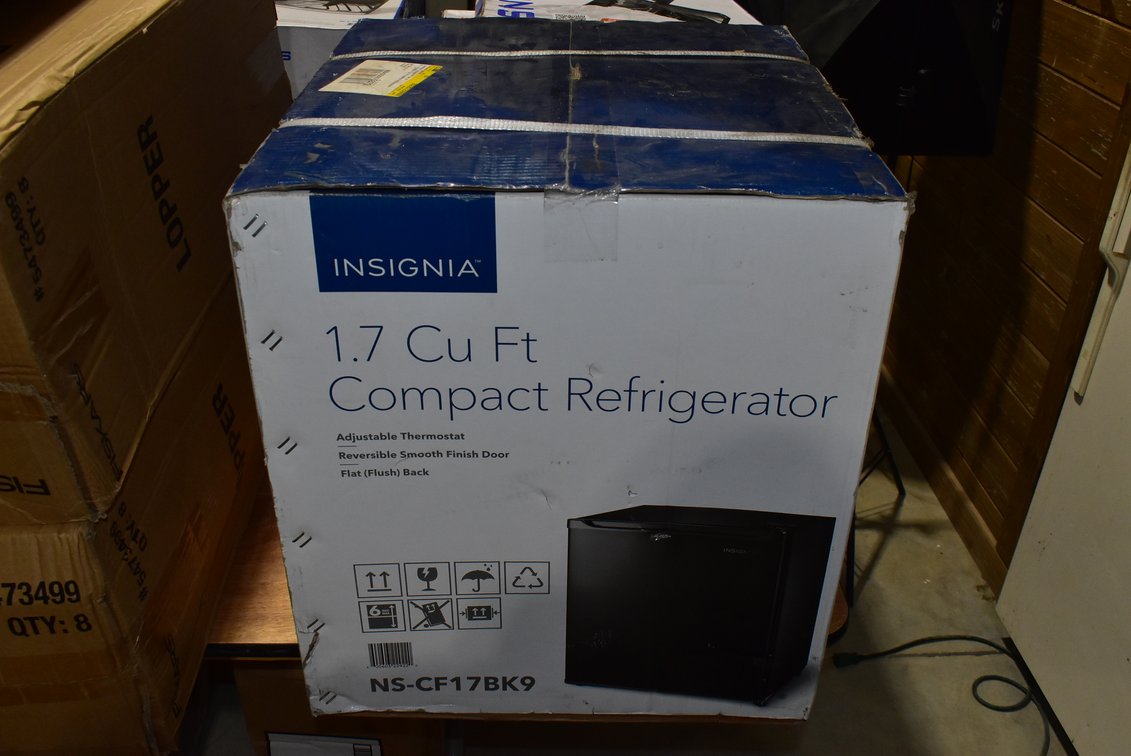 Insignia Compact Refrigerator