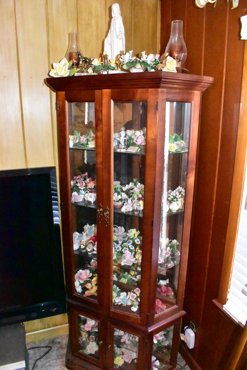 Large Capodimonte Collection w/ Book