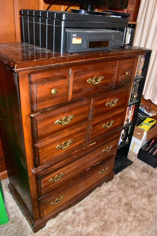 Chest of Drawers