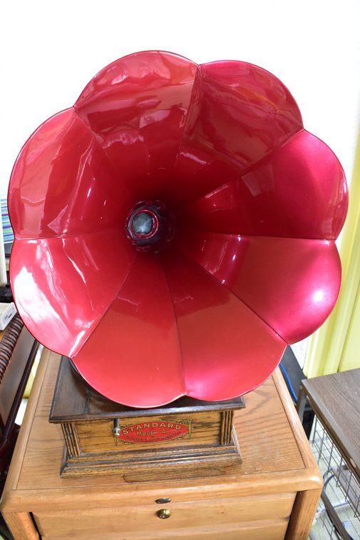 Standard Model A Disc Phonograph