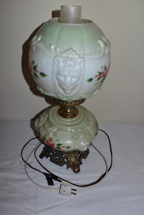 Antique Gone w/ the Wind Hurricane Lamp