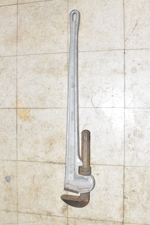 48 Inch Pipe Wrench
